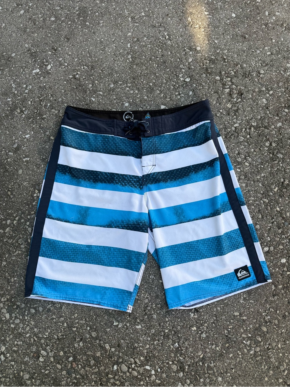 Quiksilver Men’s Blue and White Striped Boardshorts